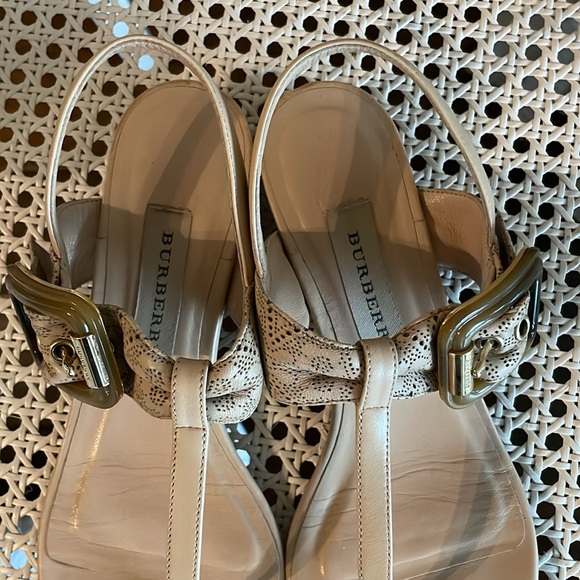 Burberry sandals - Picture 3 of 5